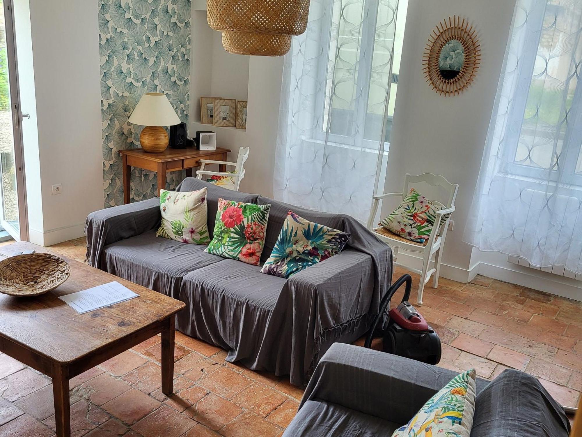 Maison De Village Avec Jardin, Parc Prive Et Box Fibre, Animaux Bienvenus, A 15 Min Du Mans - Fr-1-410-333 Mézières-sous-Lavardin Dış mekan fotoğraf